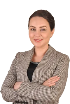 Psikolog Özlem Efe